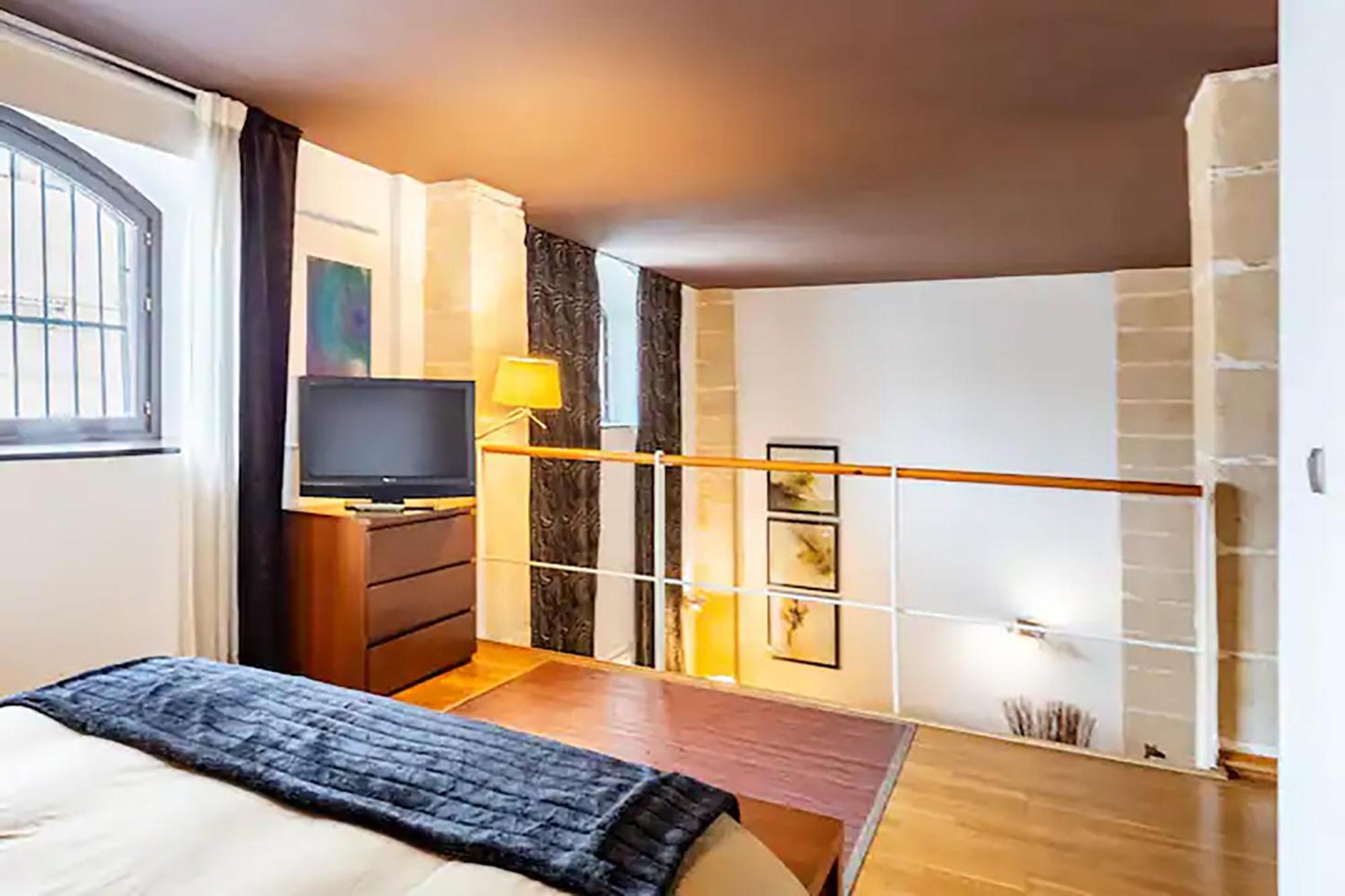 Artqhost Jerez Huge Loft & Free Parking Jerez de la Frontera Exterior foto